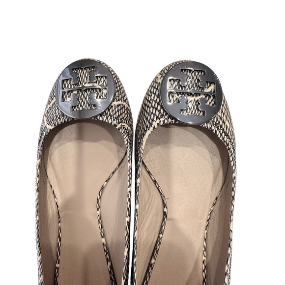 Tory Burch Reva Ballet Flats Snakeskin Embossed Leather Silver Logo 8.5M - Picture 7 of 7